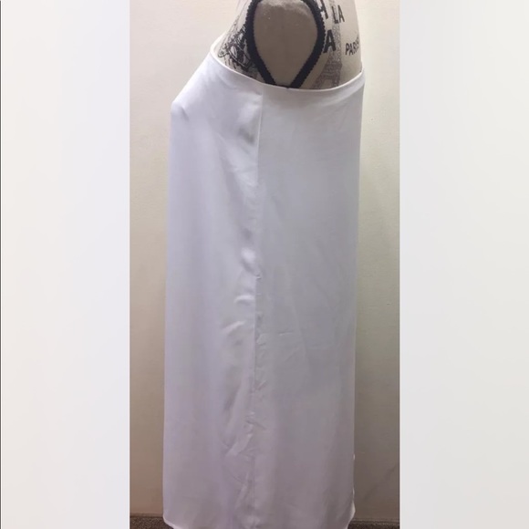 New Vero Moda One Shoulder White Women Dress Shirt Medium Soft Bell Sleeve - Picture 5 of 12